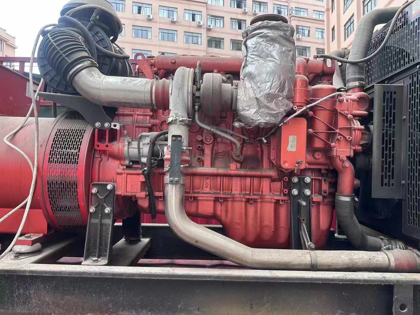 乌苏如何选择适合 600kW 柴油发电机组的过载保护器？