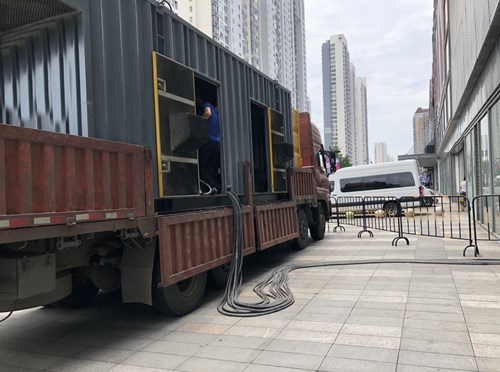 乌苏低温环境下，柴油发电机组电池充满电的具体时间受哪些因素影响？